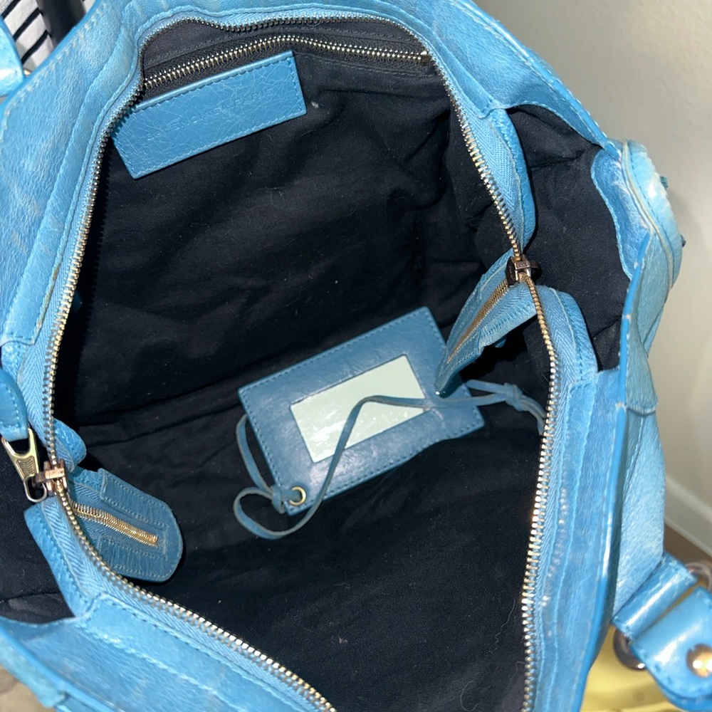 RARE Turquoise Balenciaga City Bag - Picture 9 of 12
